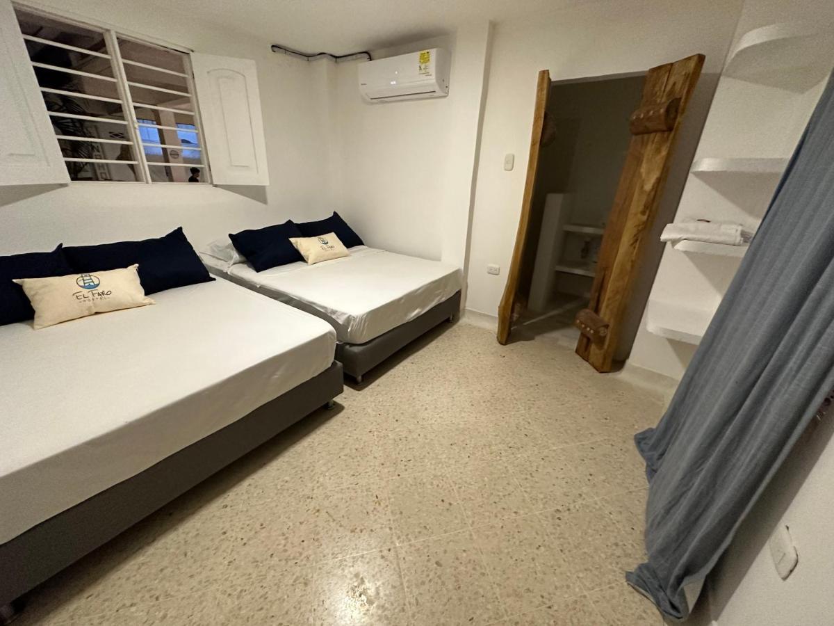 El Faro Hostel *